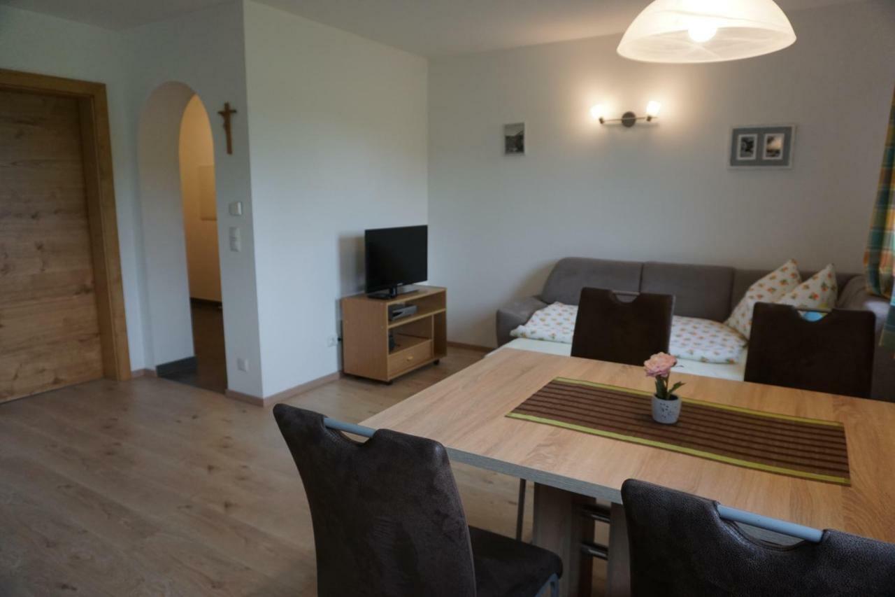 Ferienwohnung Hausleitner Zell am Moos Eksteriør bilde